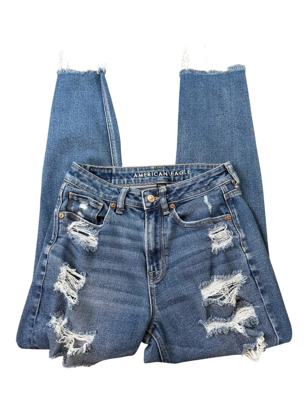 American Eagle Distressed Fringe Ankle Mom Jeans. Size 4